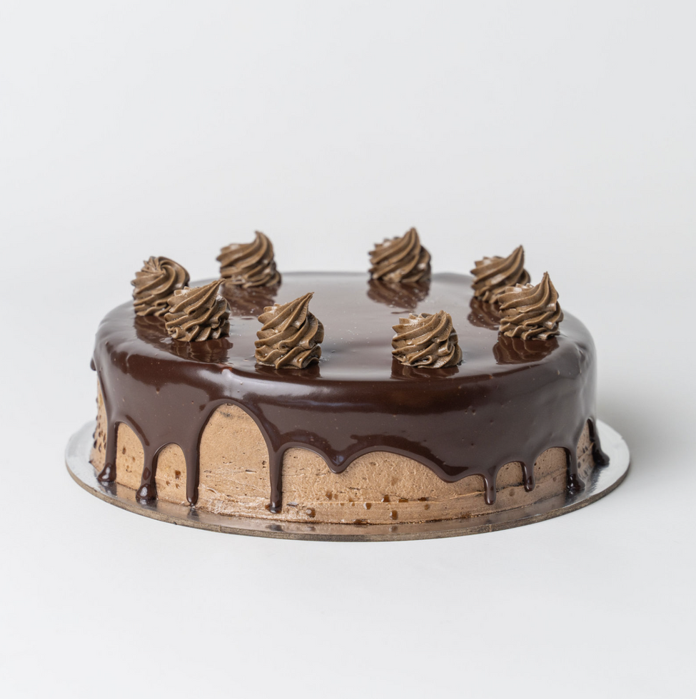 Chocalate mud drip cake